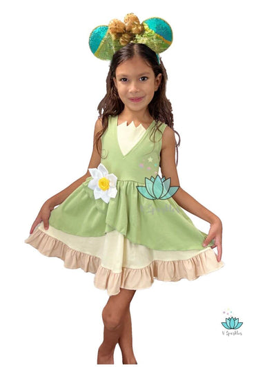 Girl kid wearing princess tiana dress for kids green with flower perfect gift for girls