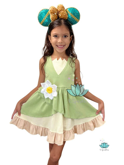 Girl kid wearing princess tiana dress for kids green with flower disney bound for kids