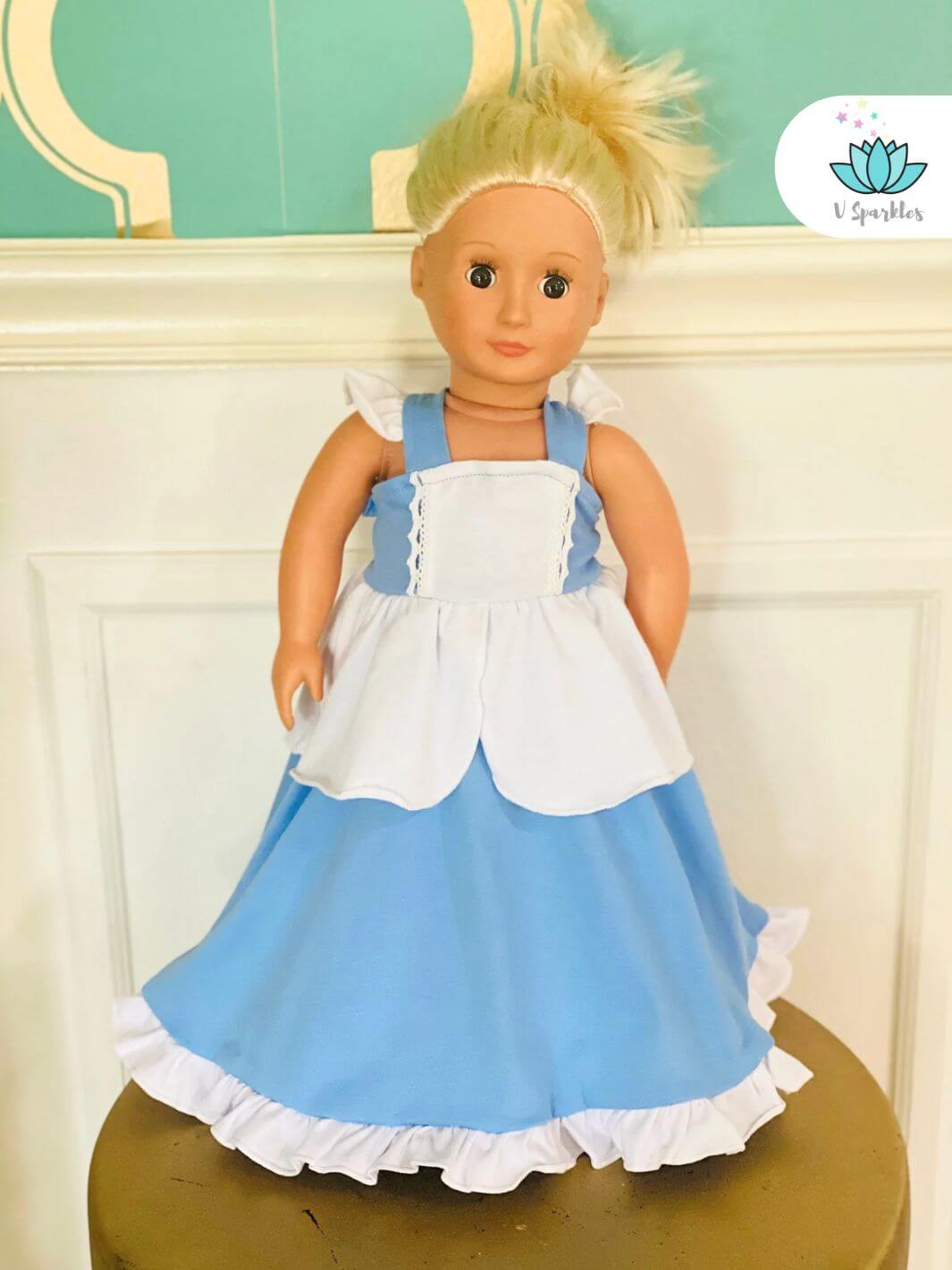 Cinderella Doll Disneybounding Outfit: A Cinderella-inspired doll dress, perfect for Disneybounding and magical adventures. Ideal for kids' dress-up games and play pretend, making it a great gift for young fans.