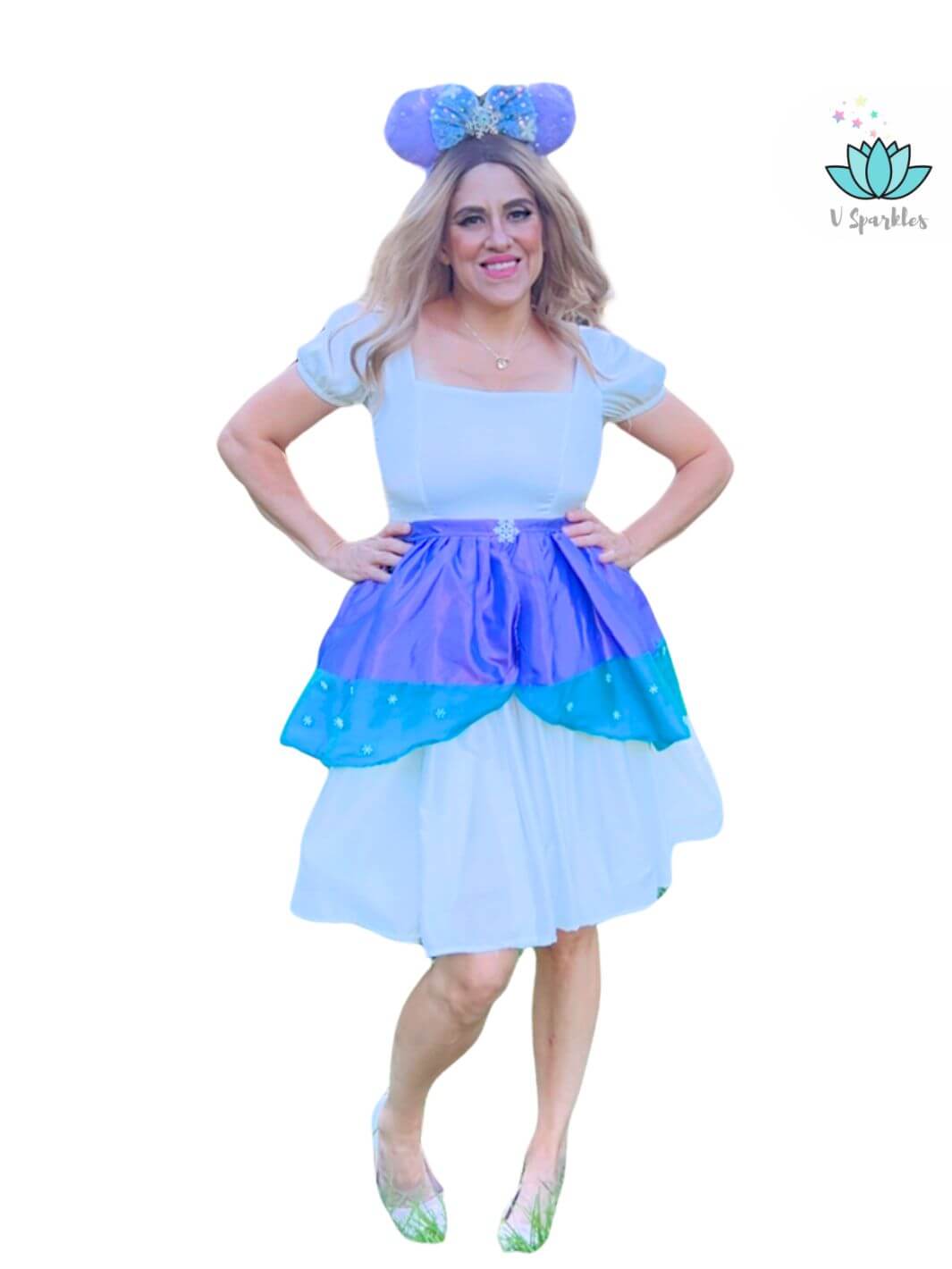 Ice Queen Purple Dress-Up Overskirt for Adults – Ideal for Disneybounding and Winter Events – This Queen Elsa-inspired purple overskirt is ideal for adults attending Disneybounding, holiday parties, or winter-themed celebrations. Available in mid-size and plus-size options.