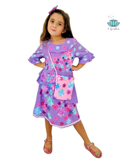 Isabela Encanto Dress for Kids: This enchanting Isabela-inspired floral dress is perfect for Halloween costumes, birthday dresses, or dress-to-impress occasions. Great for play pretend and imaginative adventures.