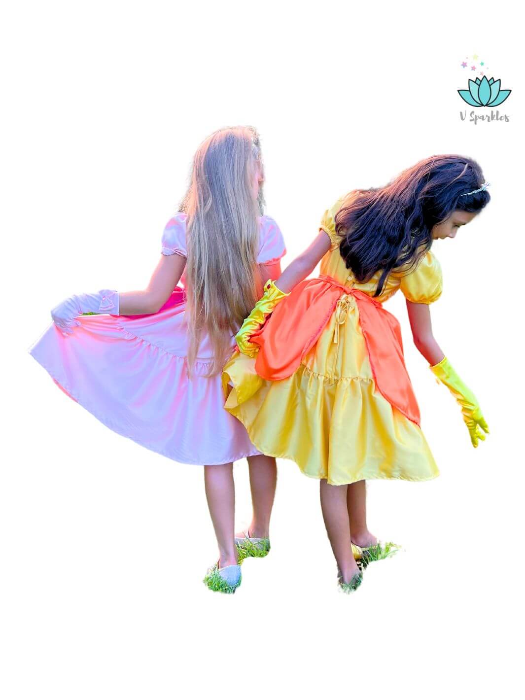 Pink Princess Video Game Dress-Up Overskirt for Kids – Princess Peach Dress-Up and Pretend Play – This magical pink overskirt is perfect for toddlers and young girls who love dressing up as Princess Peach. Ideal for Disneybounding, pretend play, and birthday celebrations.