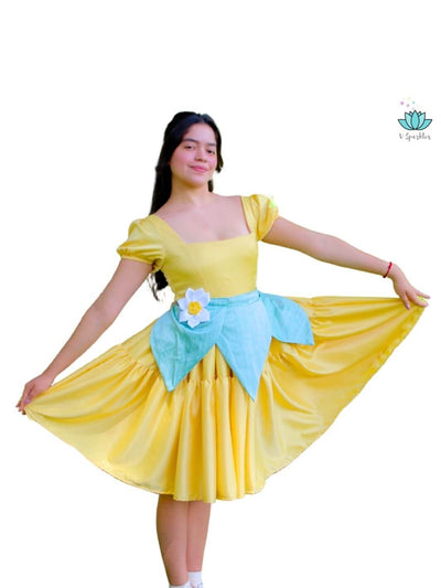 Lily Pad Princess The Frog Dress-Up Overskirt for Adults – Easy Princess Tiana Costume Transformation – This Lily Pad Princess-inspired overskirt offers an easy and magical transformation into Princess Tiana for adults attending Halloween or Disneybounding events. Available in mid-size and plus-size options.