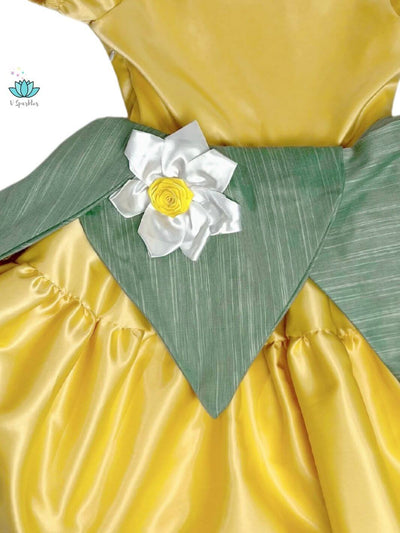 Lily Pad Princess The Frog Dress-Up Overskirt for Girls – Perfect for Disneybounding and Pretend Play – This Princess Tiana-inspired overskirt is ideal for young girls who love fairytales. Great for Disneybounding, birthday parties, and holiday celebrations.