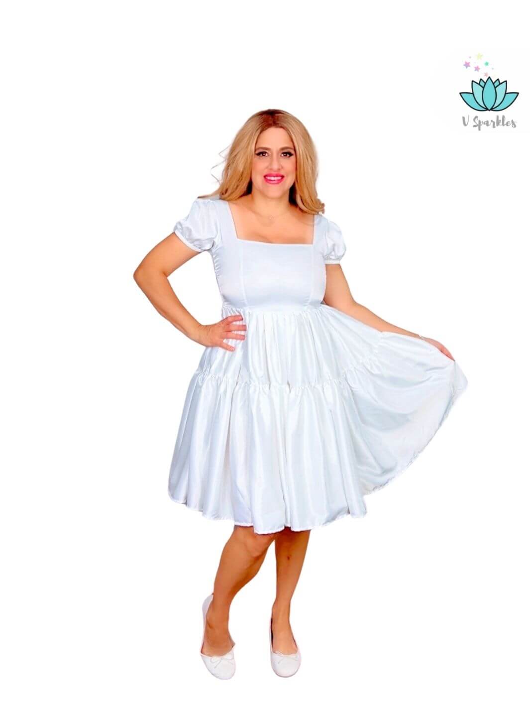 Base White Twirl Dress for Adults – Perfect for Winter Disneybounding and Holiday Celebrations – This beautiful white base twirl dress is ideal for adults looking to embody Elsa at winter holiday events, Disneybounding outings, or themed parties. Available in mid-size and plus-size options.